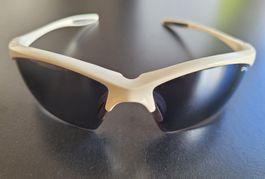 Sport-Sonnenbrille und Etui "ALPINA"