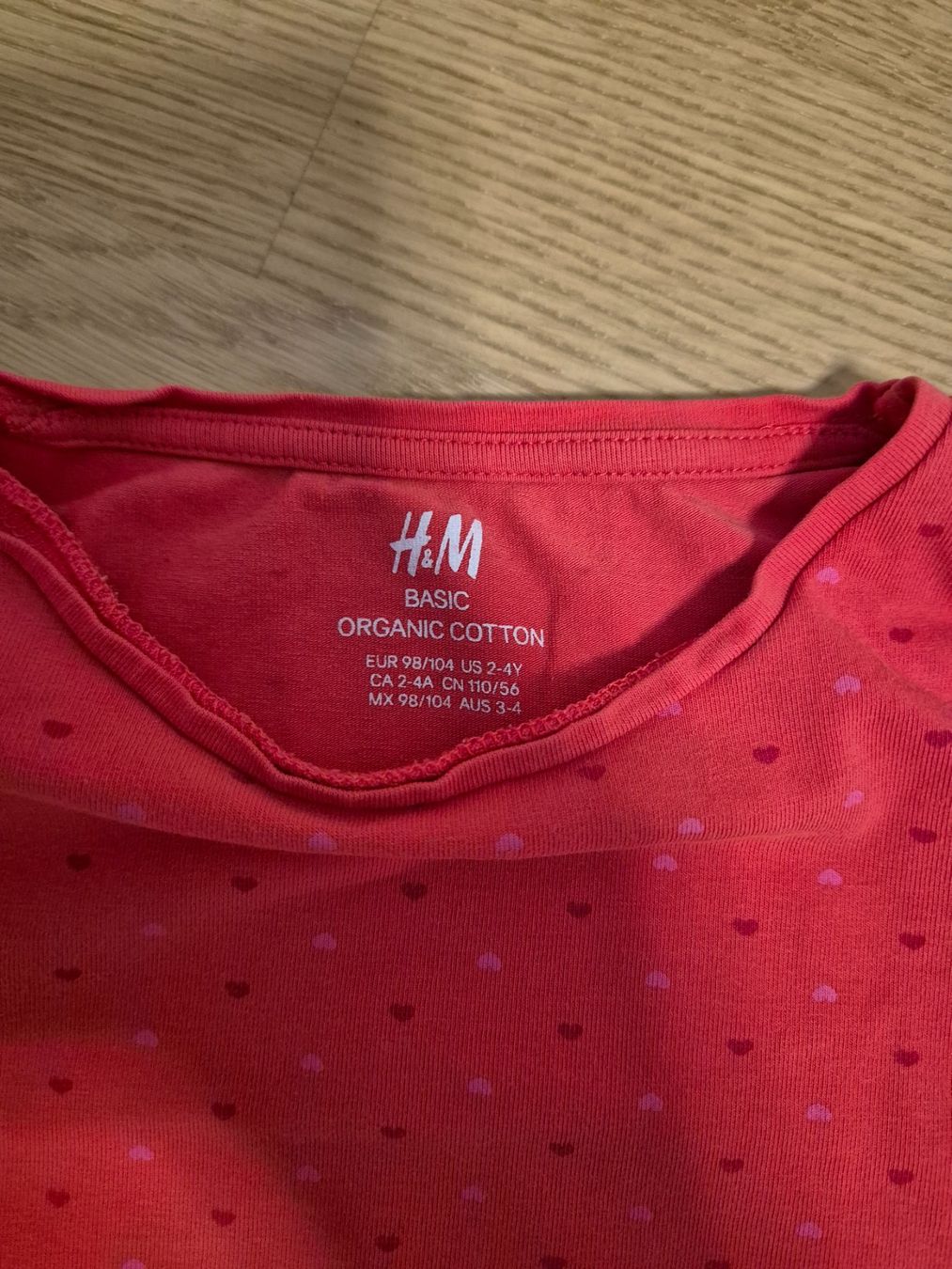 H&M Blusen, T-Shirts & Tops: H&M Langarmshirts, Gr. 98/104 – Gebraucht aus Pfäffikon SZ von Ka6ka 1