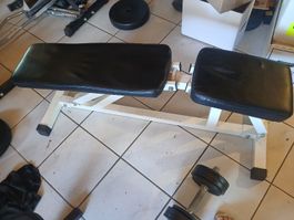 banc de musculation (légèrement abîmé, lire description)