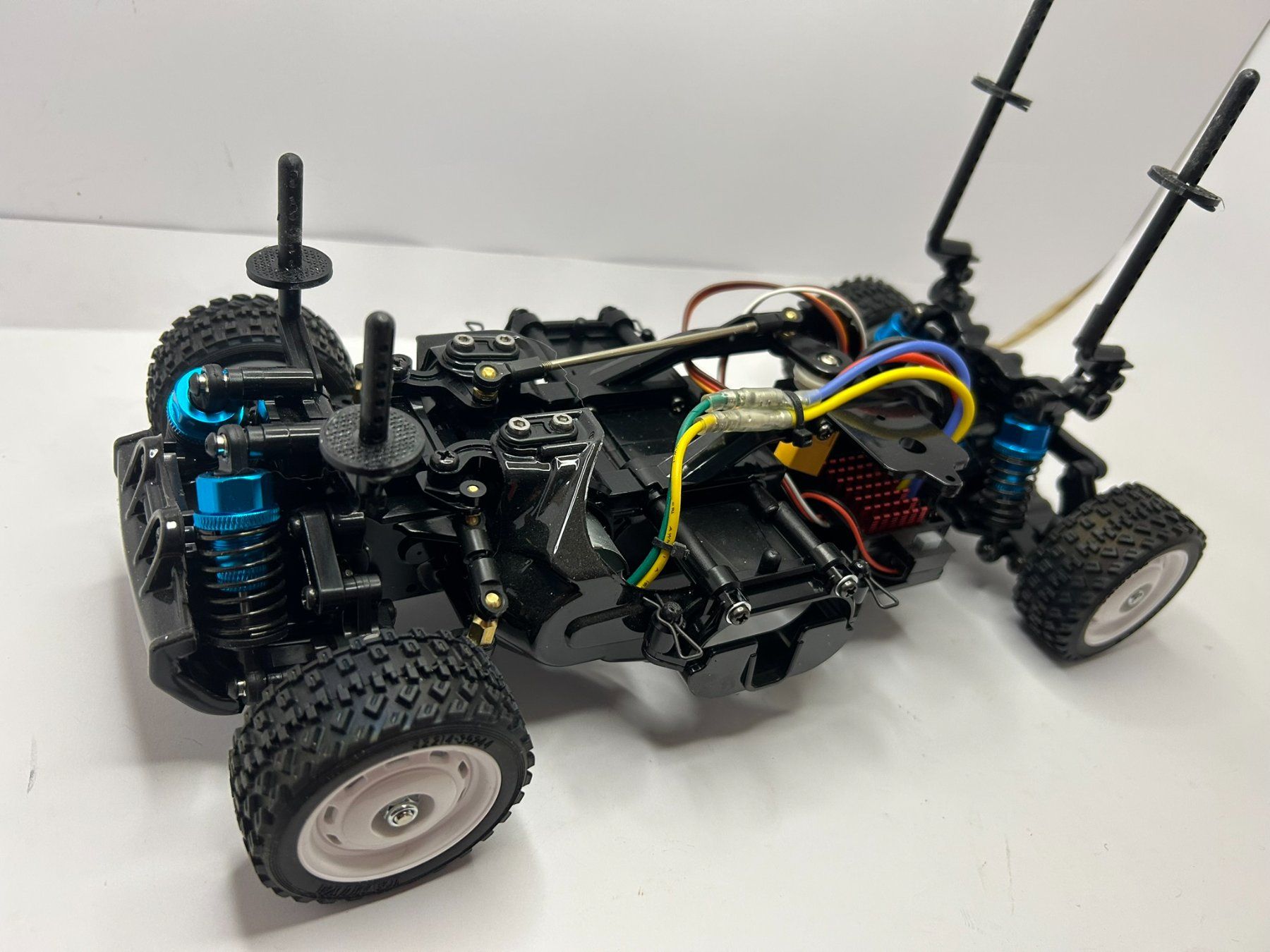 Tamiya Modellismo RC: Tamiya  1:10 Offroad – Nuovo (secondo la descrizione) da Oberkulm venduto da Dampflokeli 4