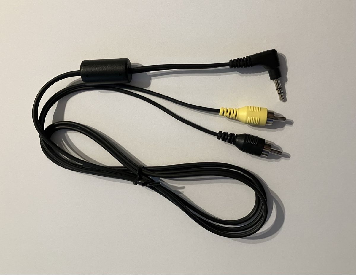 Cavi: Cinch Audio Kabel mit 3.5 mm Klinkenstecker – Nuovo e nell'imballaggio originale da lyssach venduto da Fisch40