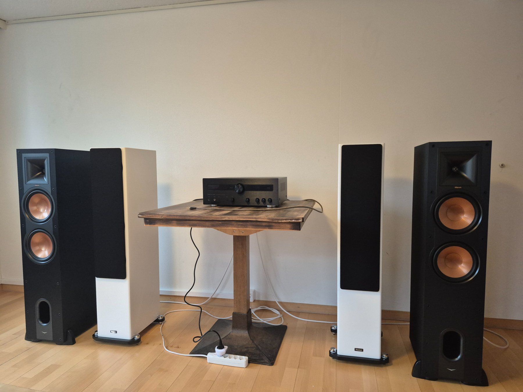 Klipsch Casse acustiche: Klipsch R-28F Standlautsprecher, Paar – Usato da Wald ZH venduto da kul_8m6c 1
