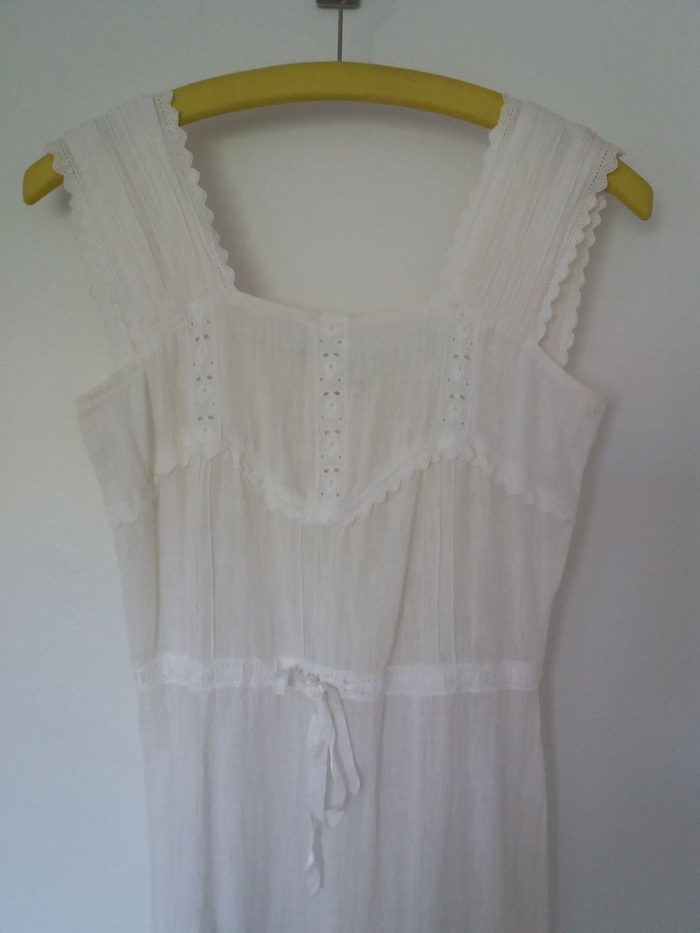 Kleider: Vintage Kleid weiss, Grösse XS – Gebraucht aus Muolen von Schmetterling2019 1
