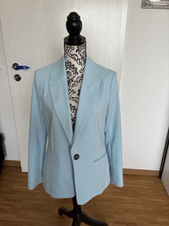 Hellblauer Blazer Gr. 36, s.Oliver neu