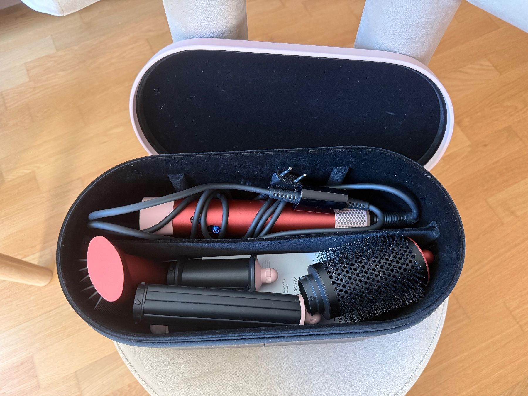 Dyson Asciugacapelli: Dyson Airwrap – Nuovo (secondo la descrizione) da Winterthur venduto da vik_9ws6 1
