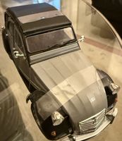 Citroën 2CV6 Charleston/Welly 1:24/neuwertig
