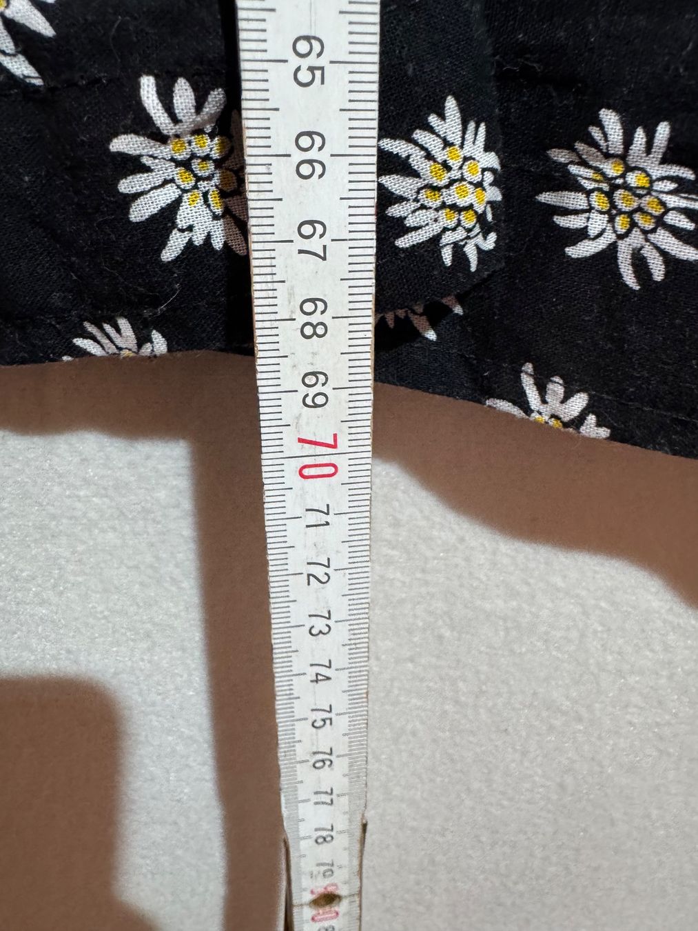 C&A Pantaloni: Stoffhose mit Edelweiss von C&A Gr. S – Usato da Grosswangen venduto da SALE_SALE_SALE 5