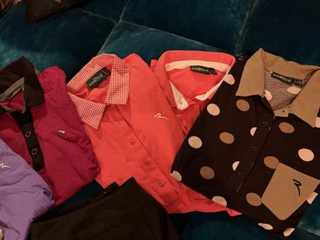 Golfkleider assortiert