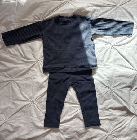 Set sweater and trousers baby 80 cm