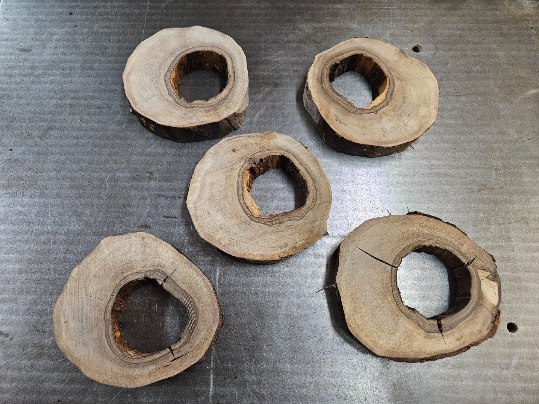 Articoli in legno: Nussabum Holz Baumscheiben – Nuovo (secondo la descrizione) da Schangnau venduto da egli6.2