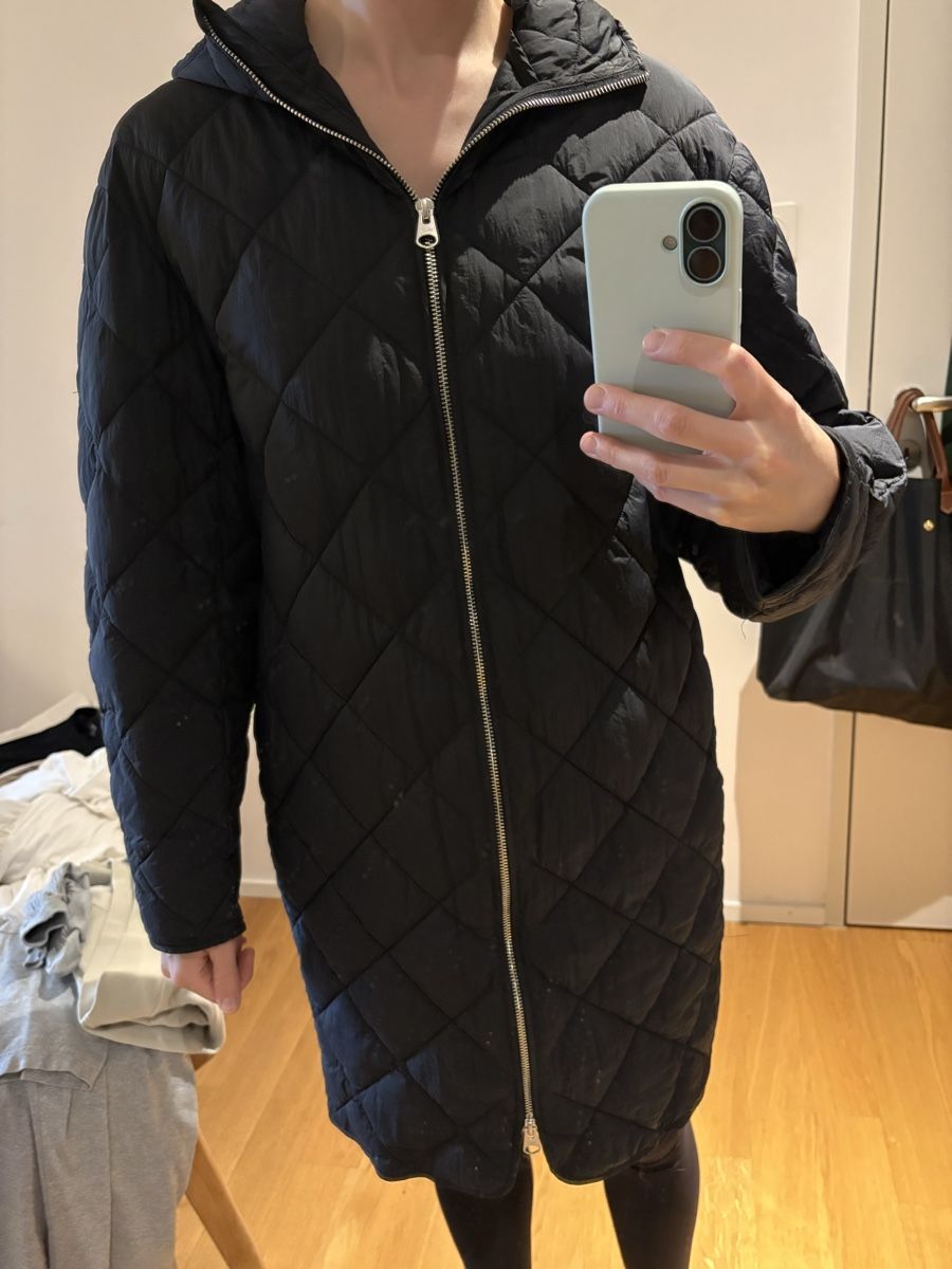 Arket Jacken: Steppjacke dunkelblau Arket – Gebraucht aus Zürich von dor_lbq5