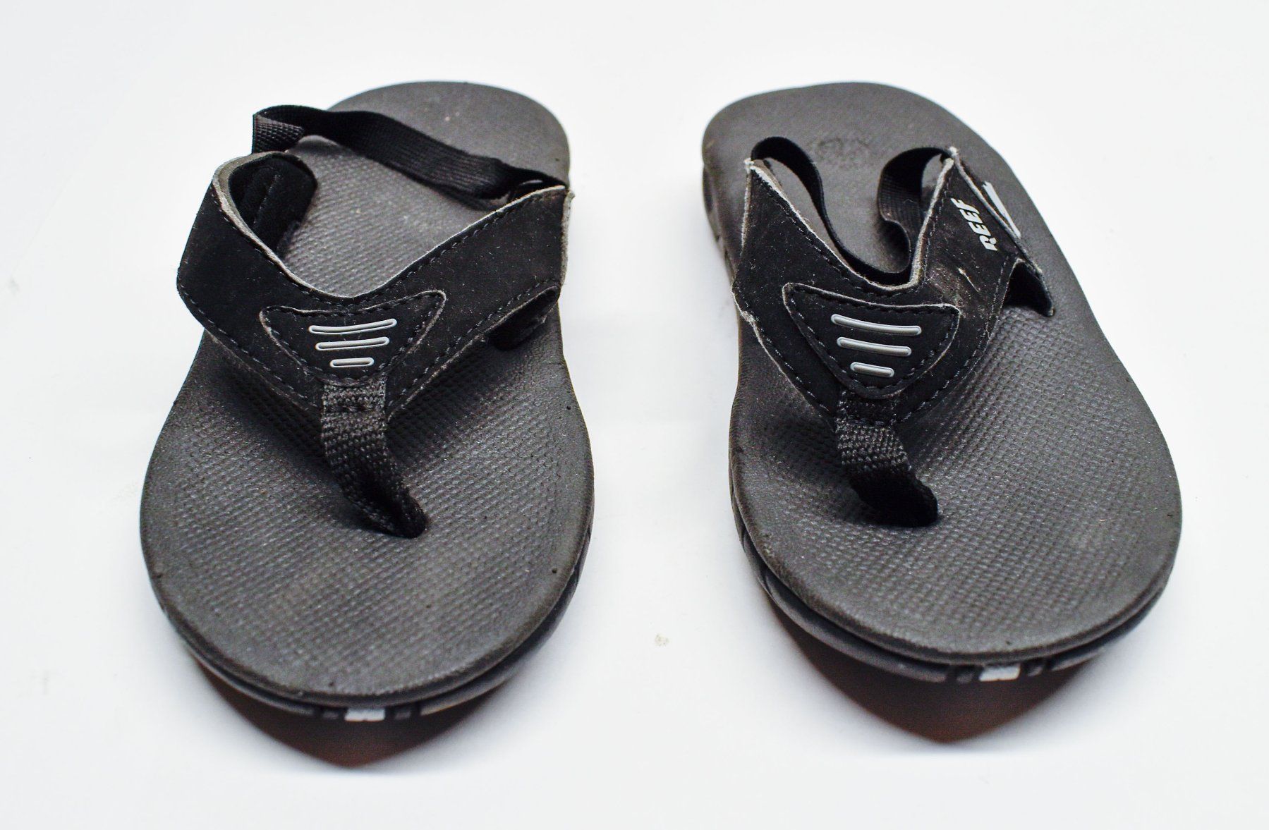 Schuhe für Jungen: REEF Sandalen Kinder Grösse 9/10 – Gebraucht aus Biel/Bienne von tim_pww5 1