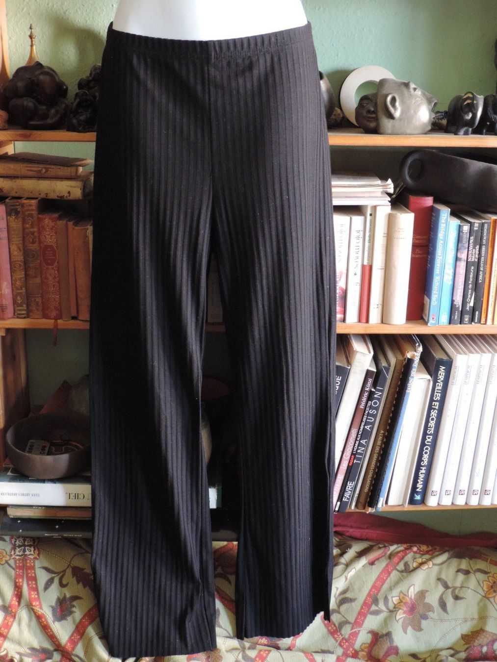 Hosen: pantalon stretch noir – Gebraucht aus Genève von Axelle333