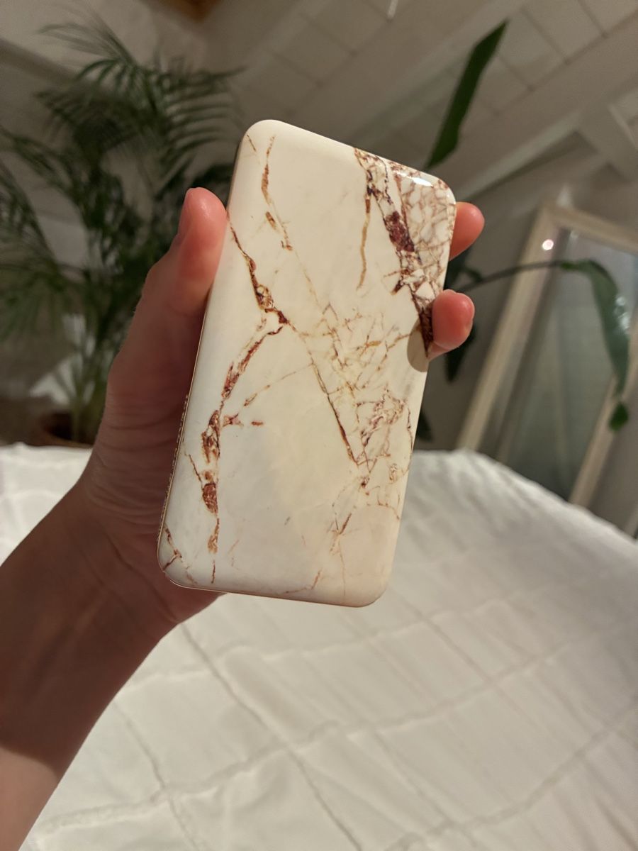 Caricabatterie: Powerbank IDFP8 5000mAh barely used – Usato da Mettmenstetten venduto da ama_m86n 2