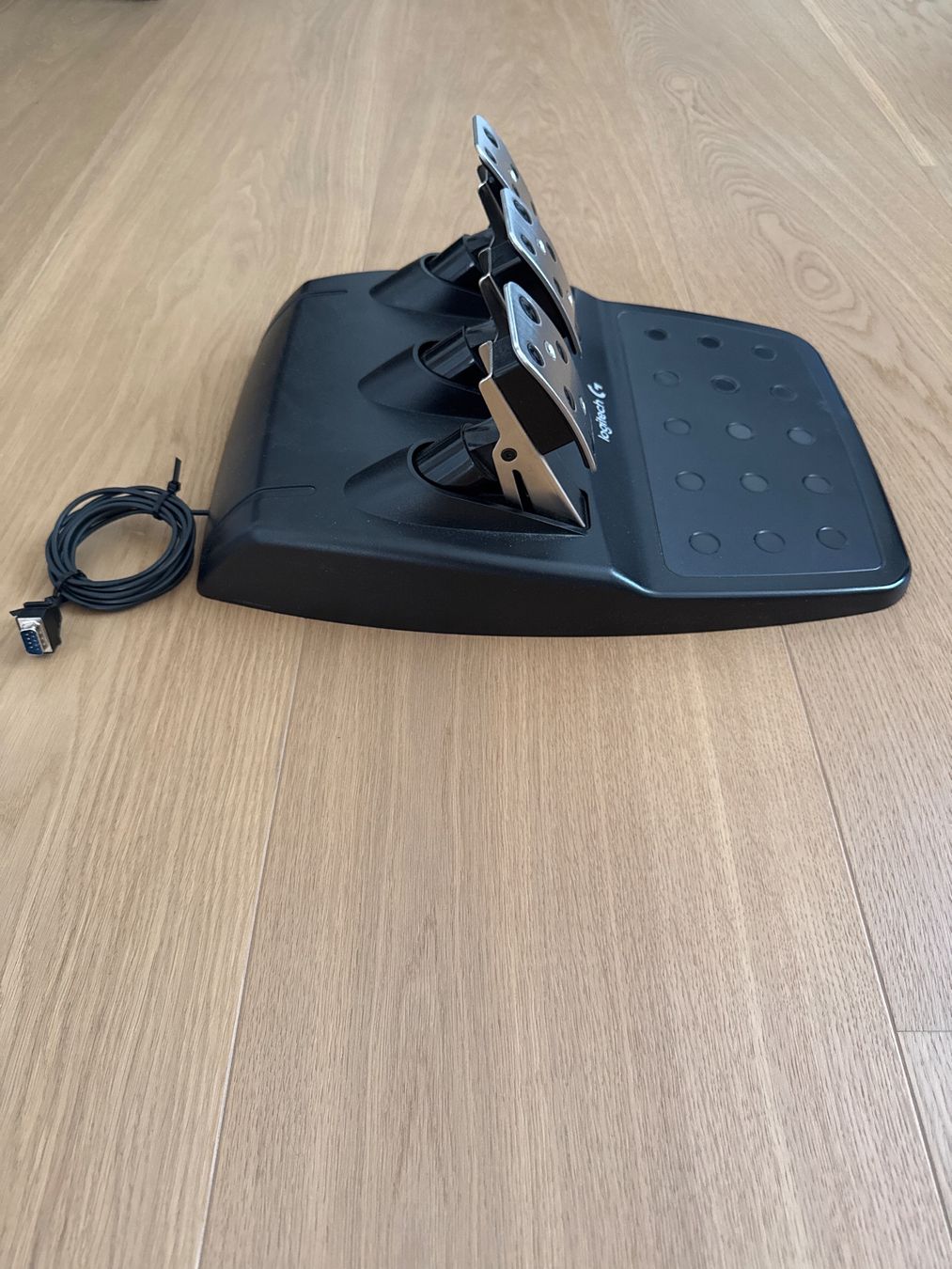 Logitech Controller: Pedale für Logitech G29 Lenkrad – Usato da Entlebuch venduto da Dapodo 2