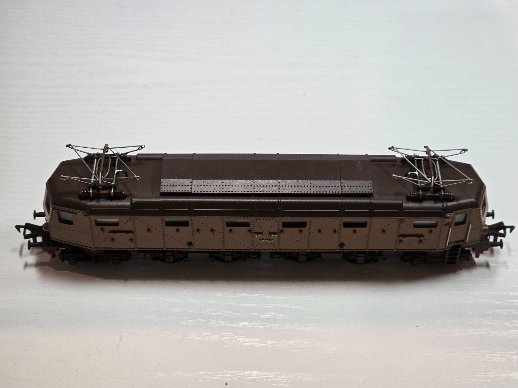Fleischmann Trains électriques: Fleischmann, 1339, E 428, braun, FS, Guss, Vitrine – Neuf (Voir description) à Kloten par Nicola2 7