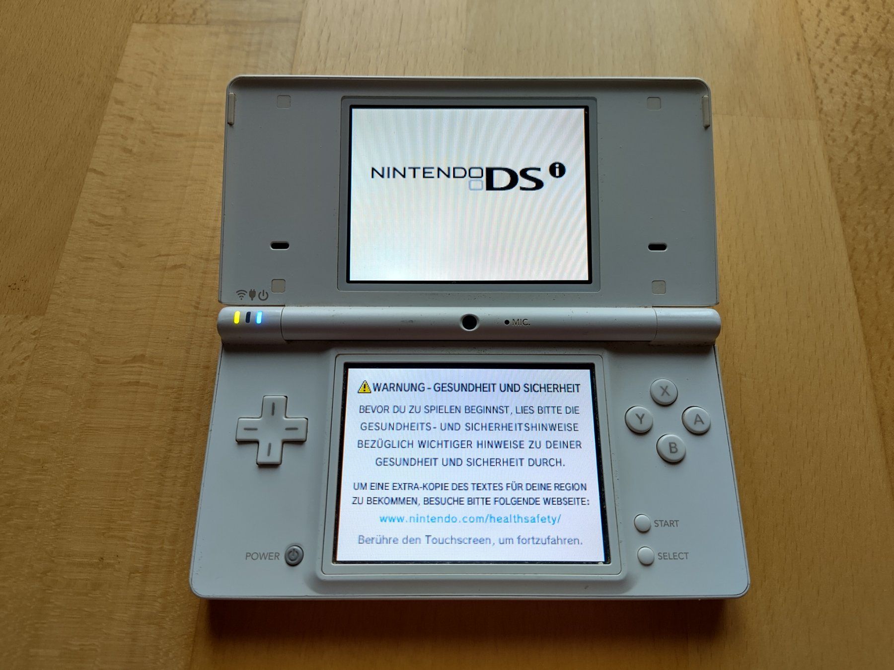 Nintendo Consoles: Nintendo DSi – D'occasion à Gümligen par urw_62l5