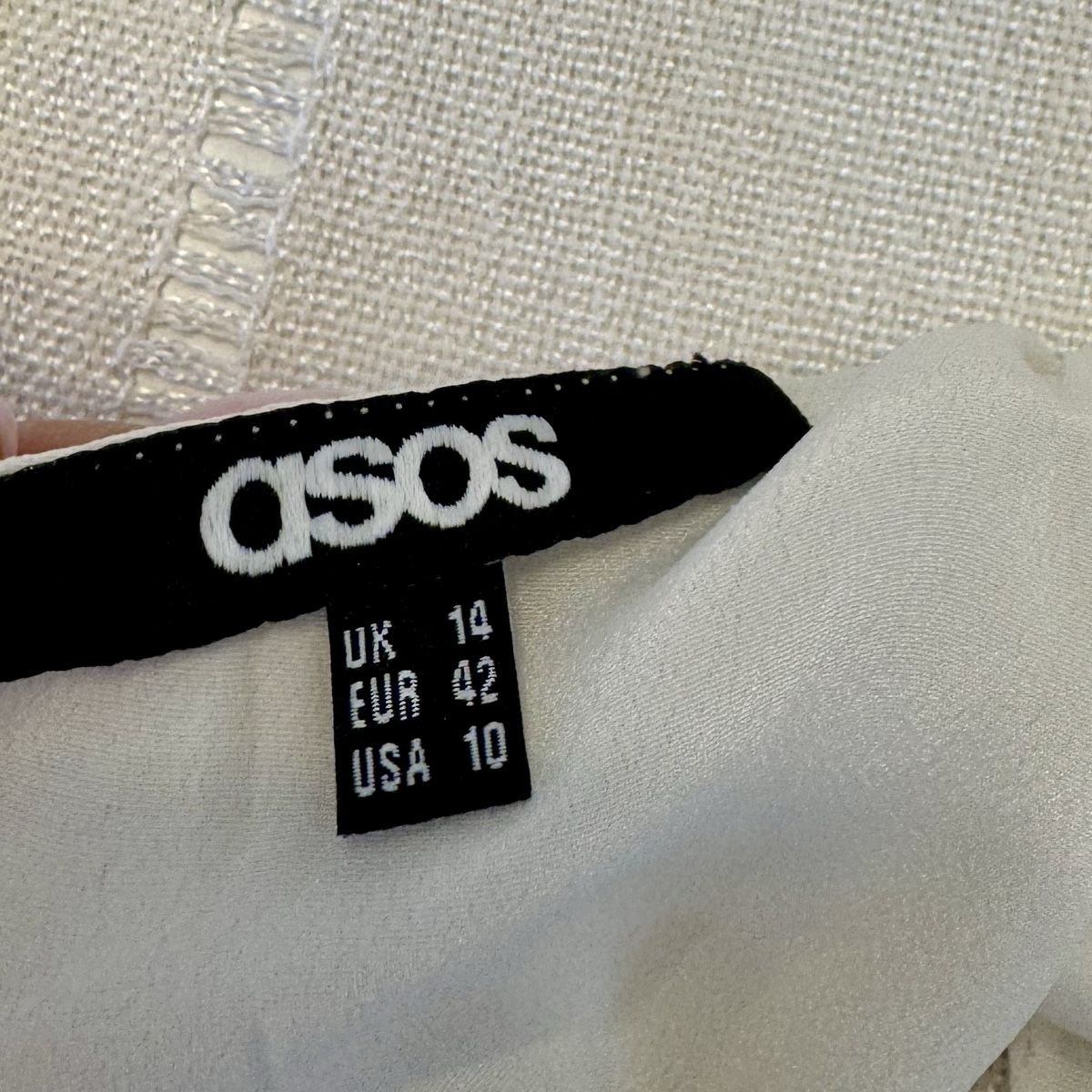 Asos Vestiti: Asos dress L / UK 14 – Usato da Richterswil venduto da dijanavuk 1