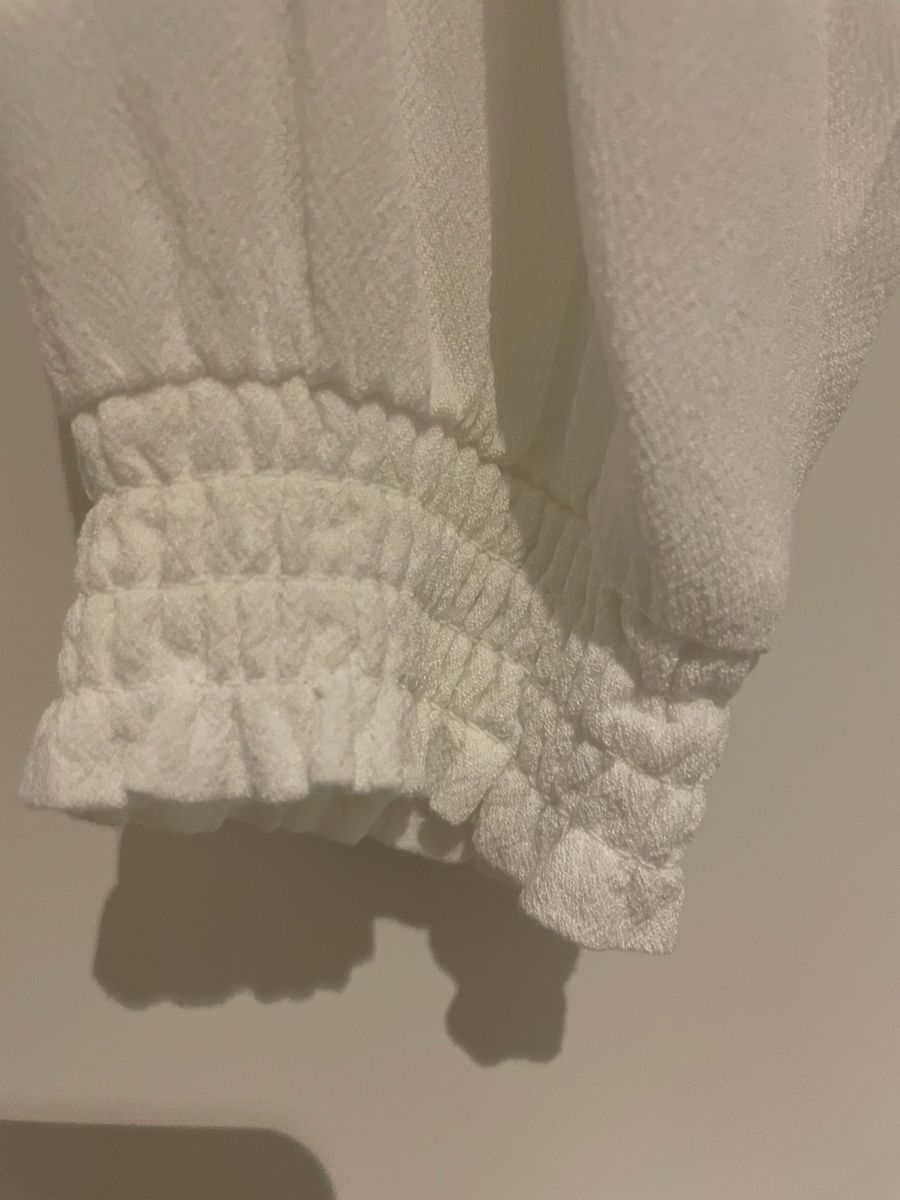 Vero Moda Chemisiers: Weisse Bluse mit Details – D'occasion à Chur par buc_6tcp 2