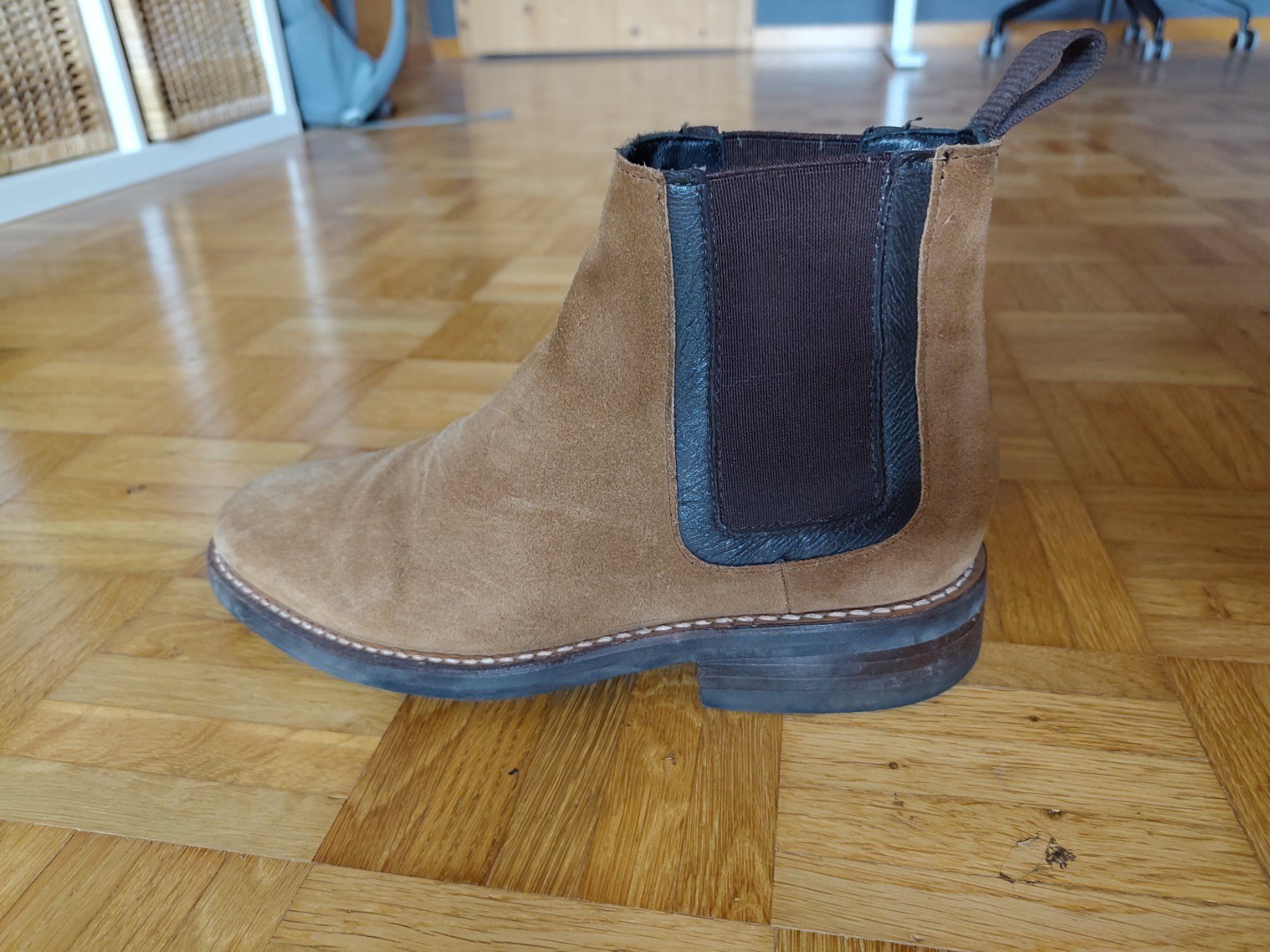 Herrenschuhe: Thursday Boots "Duke" Chelsea Boot, Hellbraun, US Grösse 6 – Gebraucht aus Rüedisbach von Minduck 1