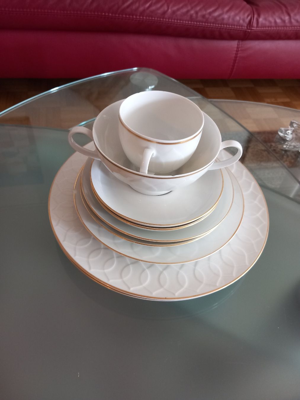 Rosenthal Services de table: Rosenthal Lotus, weiss mit Goldrand  – D'occasion à Reinach AG par dan_9vsl 3