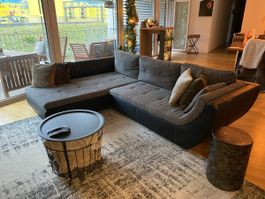 Ecksofa, schwarz und grau-meliert