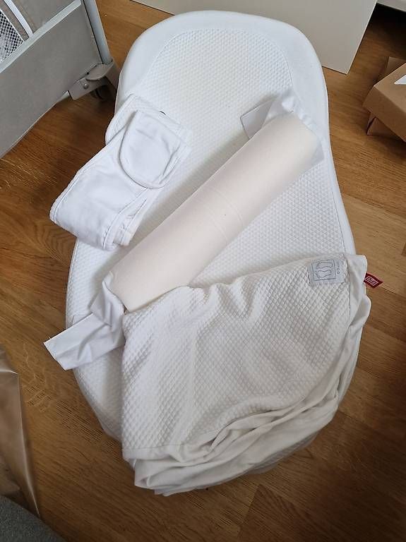 Materassi: Cocoonababy Red Castle + housse et accessoires – Usato da Versoix venduto da Macra_17 2
