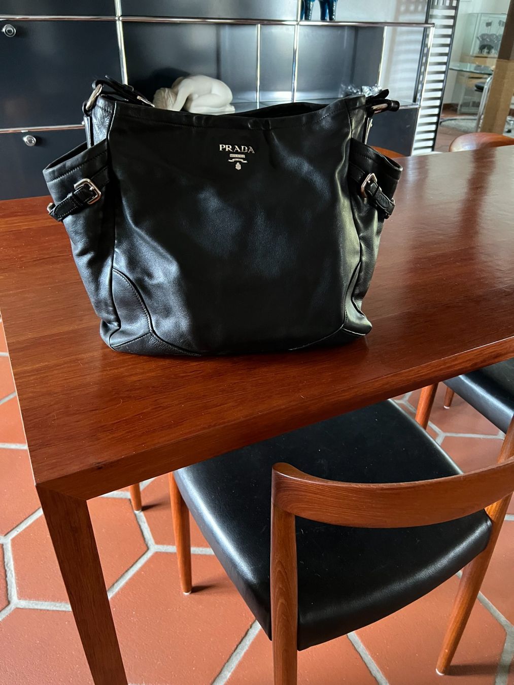 Prada Sacs femmes: Sac Prada Hobo – D'occasion à Cudrefin par minimoyz