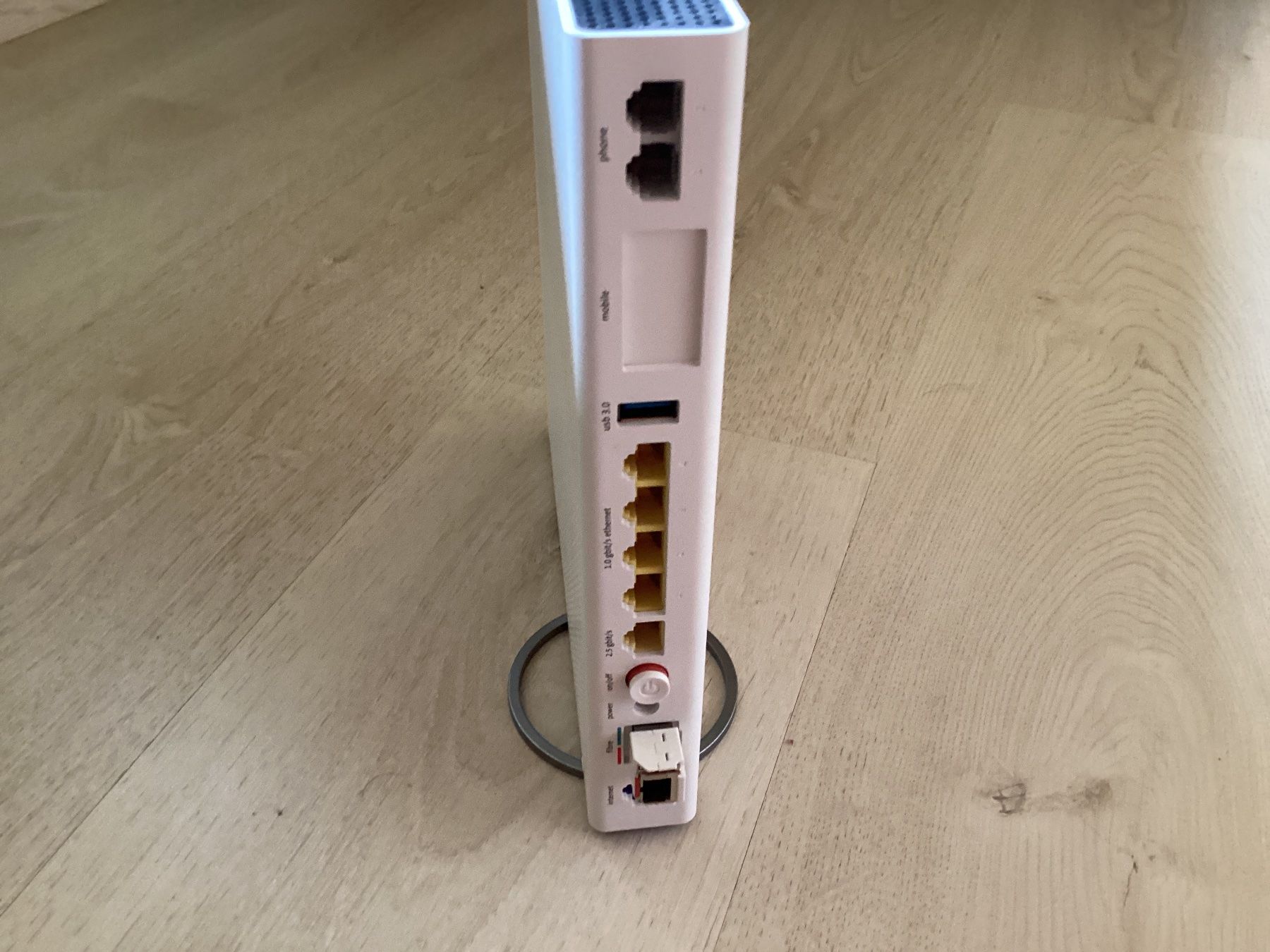 Swisscom Modem & Router: Swisscom Internet Box 3 – Nuovo (secondo la descrizione) da Le Châtelard VS venduto da silviomartinelli 3