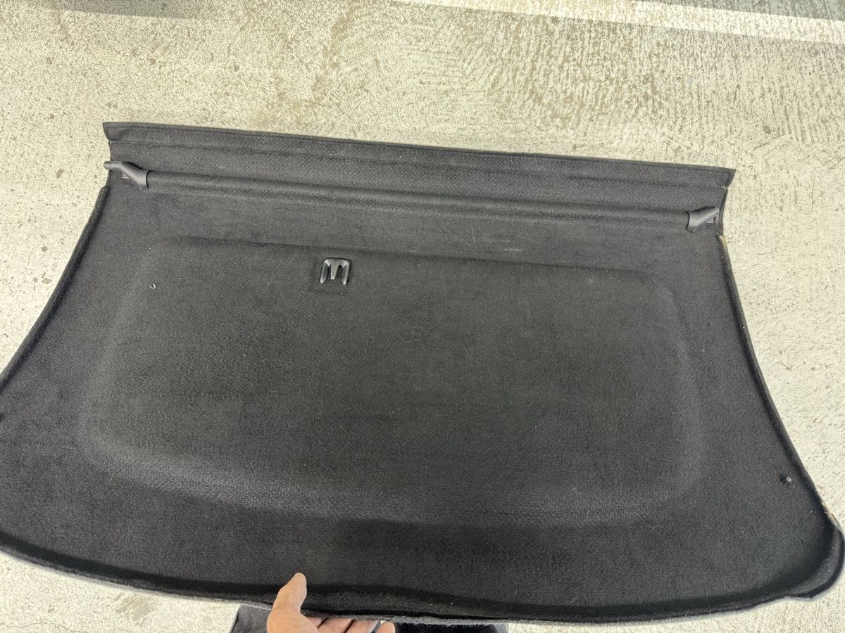 Seat Tutti pezzi di ricambio auto: Hutablage Seat Leon 1M – Usato da Schötz venduto da cla_rvq5 1