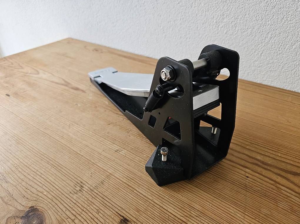 Roland Instruments de musique: Roland KT-9 Kick Trigger Pedal – D'occasion à Schaffhausen par wch24 3