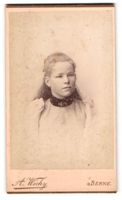 Fotografie A. Wicky, Berne, junges Mädc