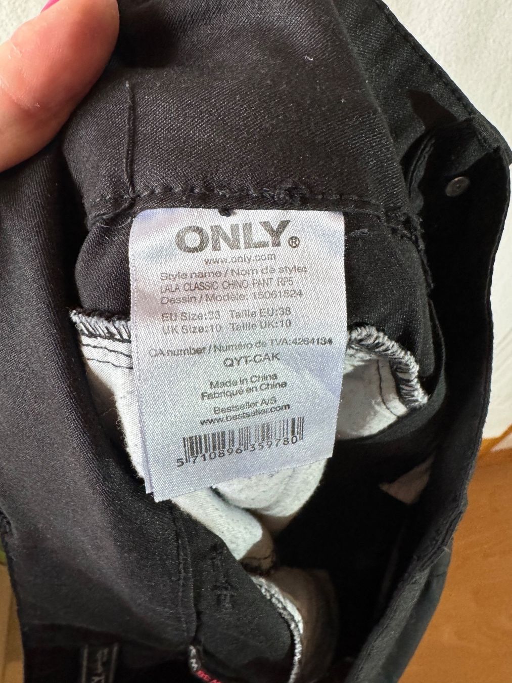 Only Pantaloni: Schwarze Only Hose Gr. 38 – Usato da Grosswangen venduto da second_hand_dress 8