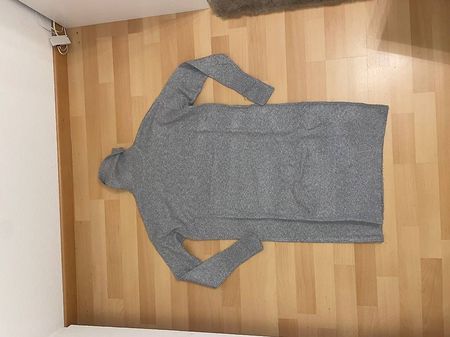 Kuscheliges Winterkleid Vero Moda Gr. XS - Grau