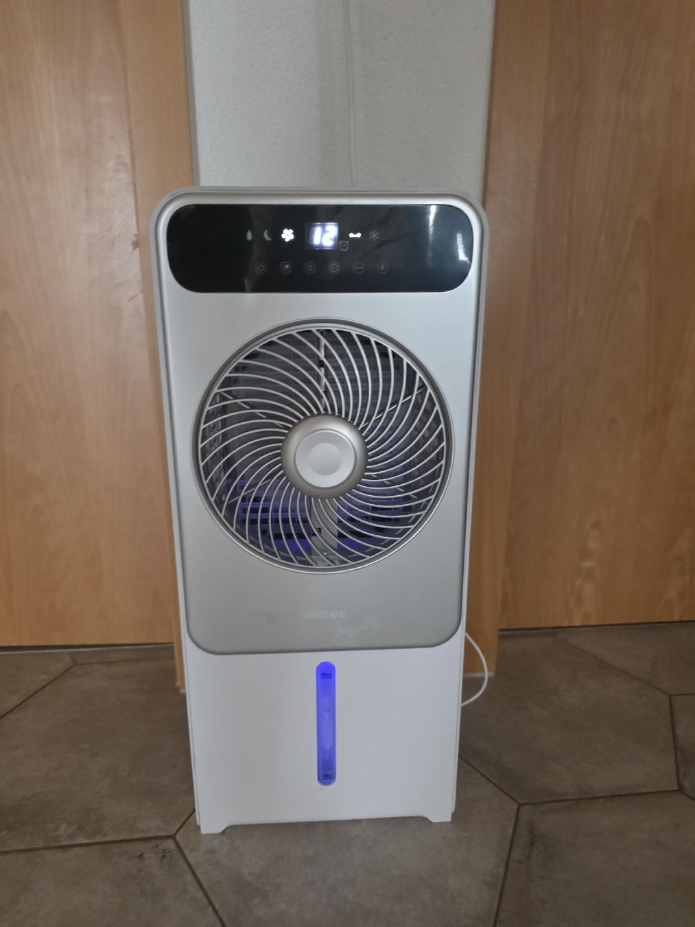 Condizionatori: Refroidisseur d'air mobile blanc avec télécommande – Usato da Rances venduto da TriOSquareX_Cave