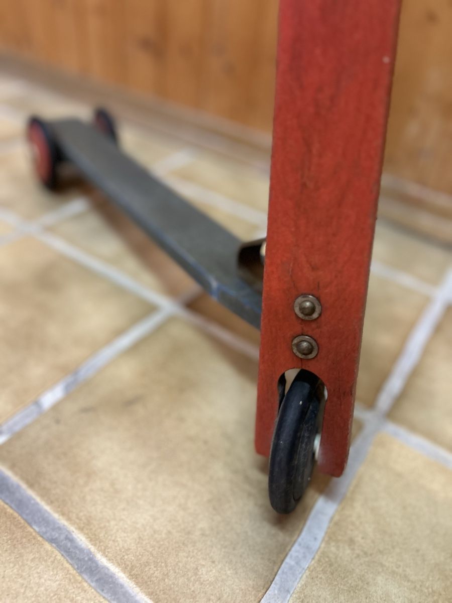 Kickboard: Vintage Trottinett (Microscooter) – Usato da Rüdlingen venduto da Charlesboeni 2