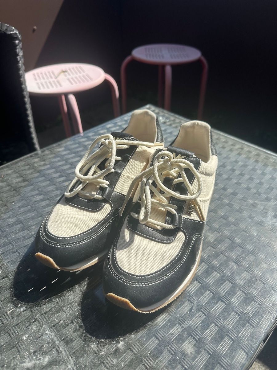 Michael Kors Scarpe da donna: Michael Kors Schuhe, Grösse 38, Neu – Nuovo (secondo la descrizione) da Thalheim venduto da karmabis_