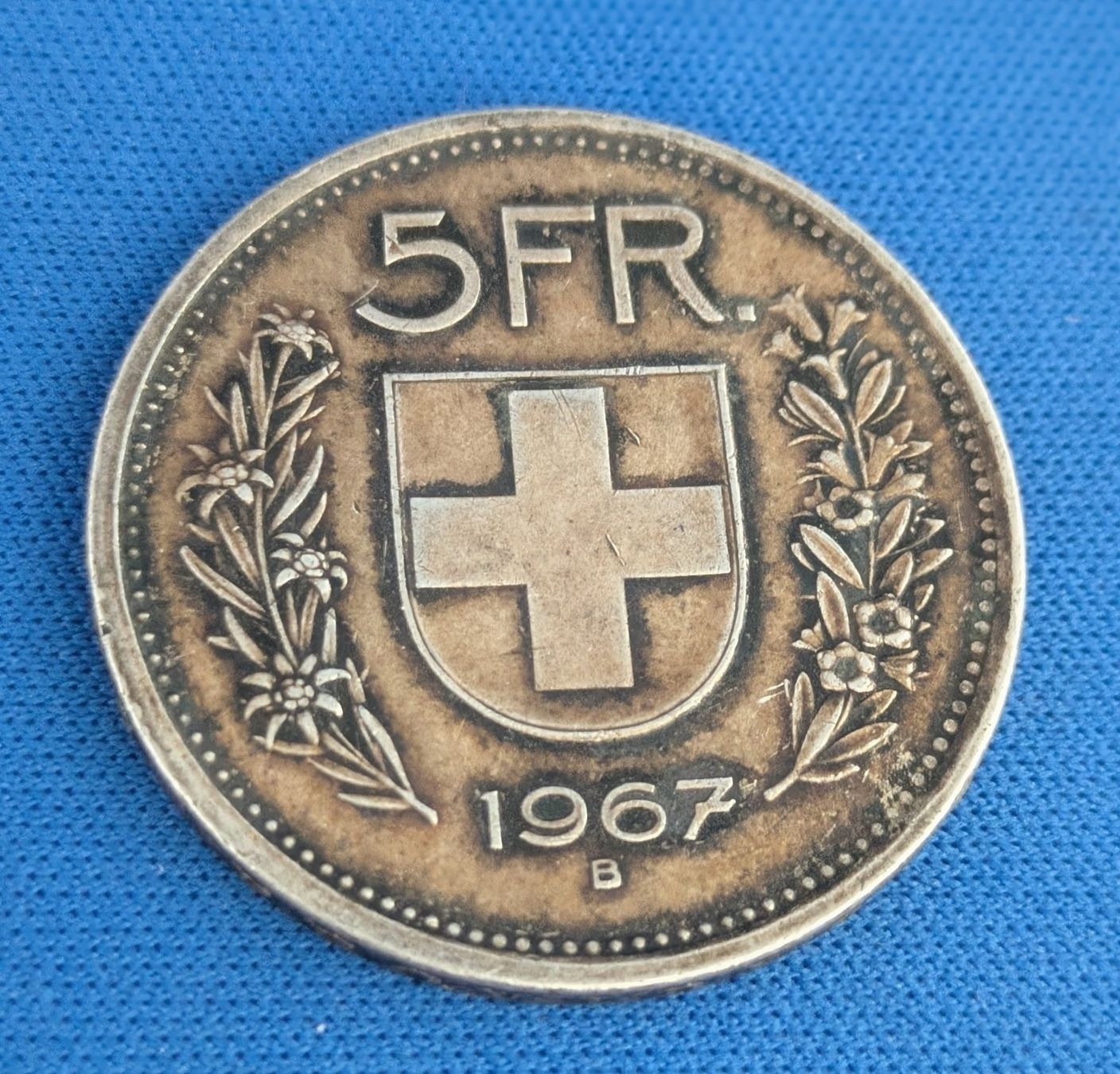 Tutti le monete: Silberner 5.- Jg. 1967 mit schöner Patina – Usato da Mühlethal venduto da sowato 5