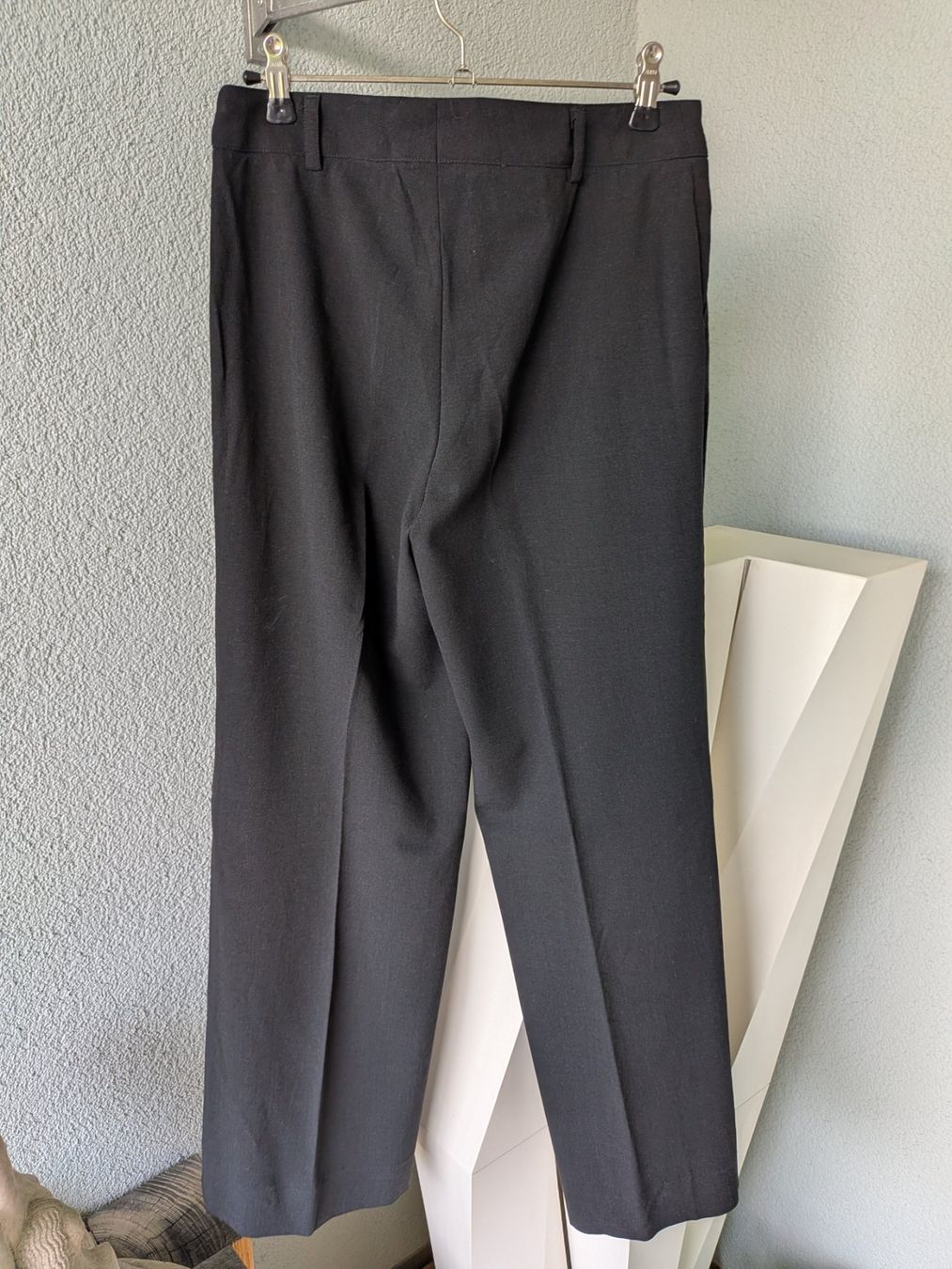 Hosen: Hose Akris schwarz Gr. 36 – Gebraucht aus Emmen von magelan 2