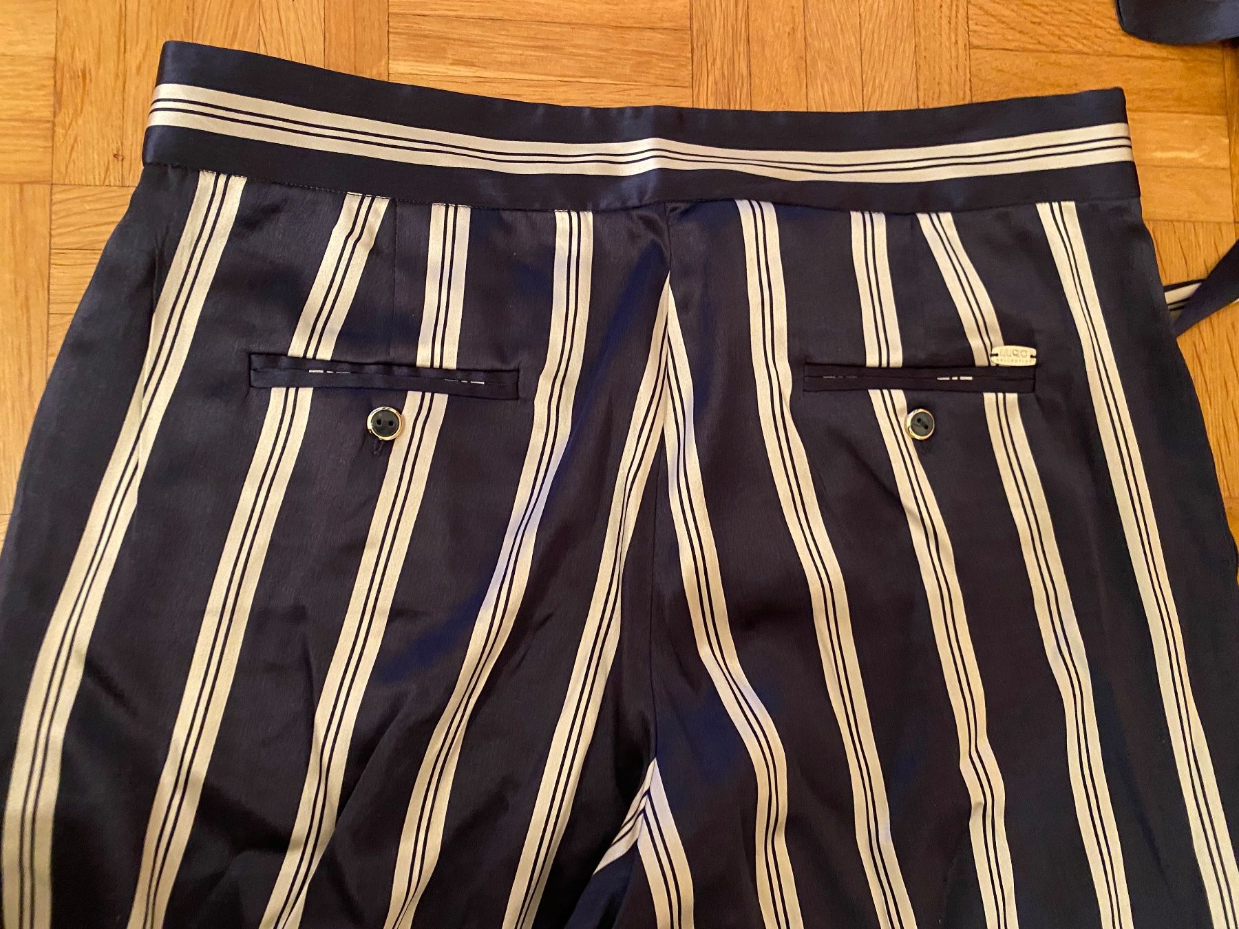 Liu Jo Pantaloni: Liu Jo Seide Hose Gr 38 – Nuovo (secondo la descrizione) da Zug venduto da estarthyme 4