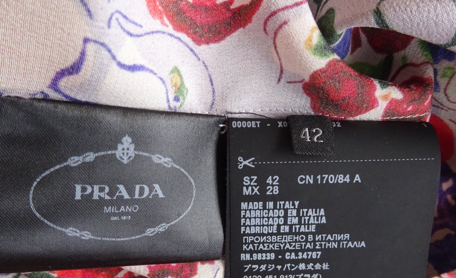 Prada Blusen: PRADA Originale e Nuova! camicetta 100% seta! taglia 42IT – Neu und originalverpackt aus Cadempino von vis_lpp9 7