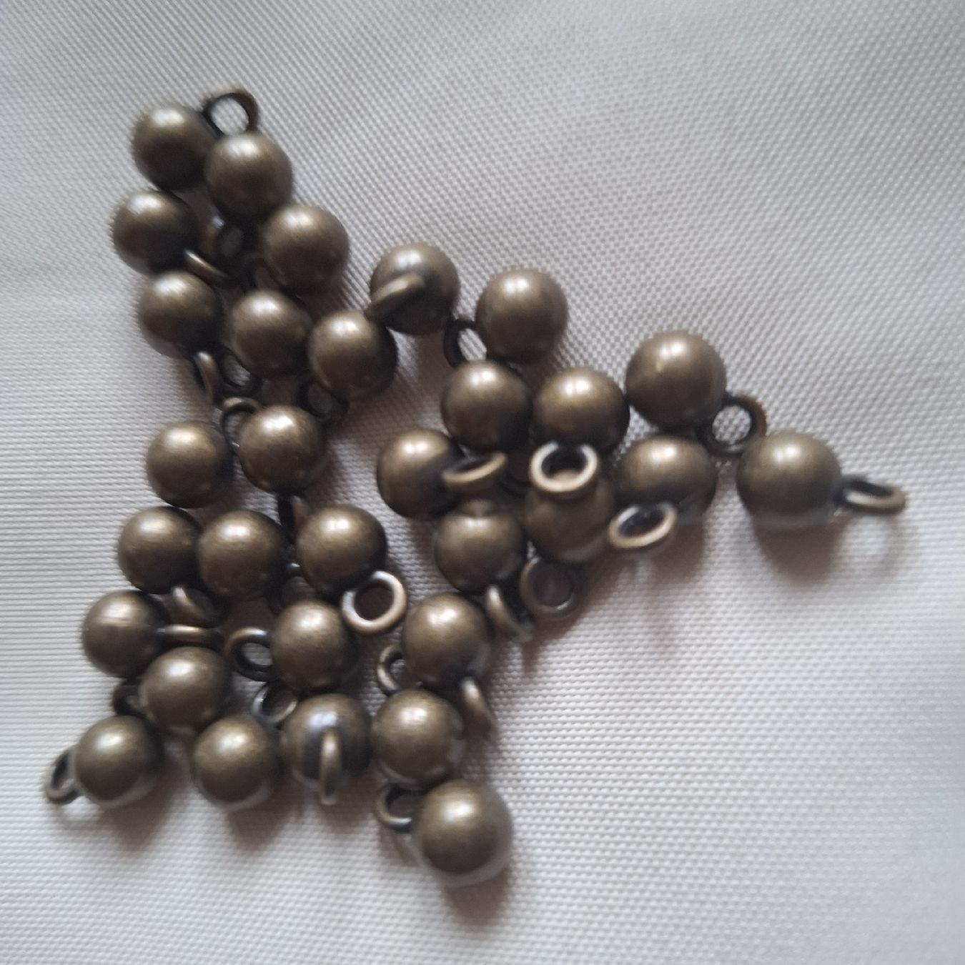 Bottoni: 1 Set Kugelknöpfe, 7 mm. – Usato da Dietikon venduto da Hirschkopf 3
