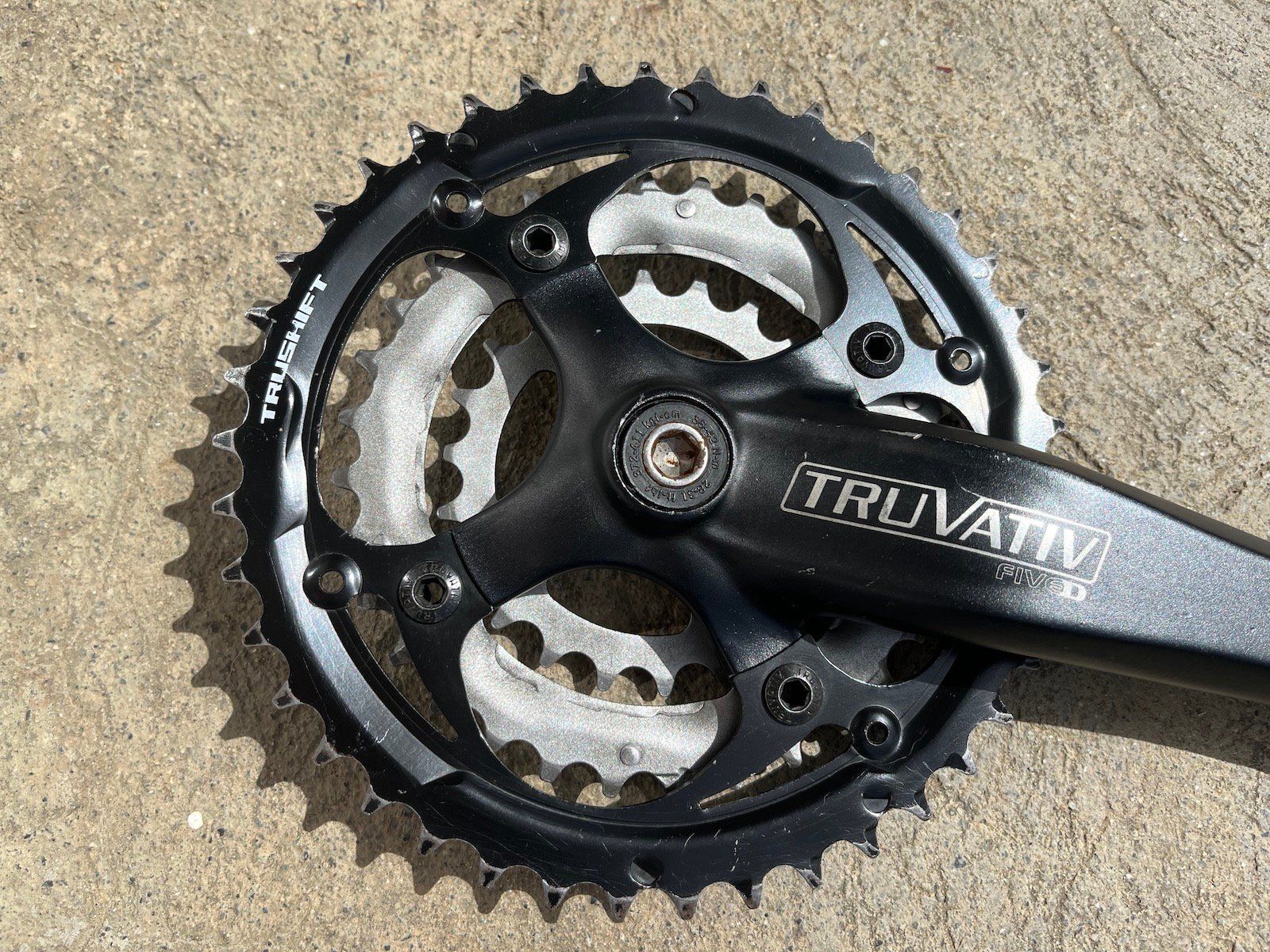 Pezzi di ricambio: Kurbel Truvativ Five D – Usato da Massongex venduto da thn311 1