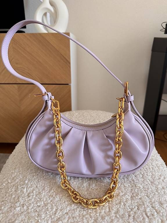 Sacs femmes: Sac Charles & Keith - Neuf – Neuf (Voir description) à Bussigny par Lanoy28 3