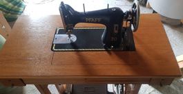 Pfaff Nähmaschine Versenkbar