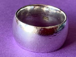 Silberring bauchig breit (55)