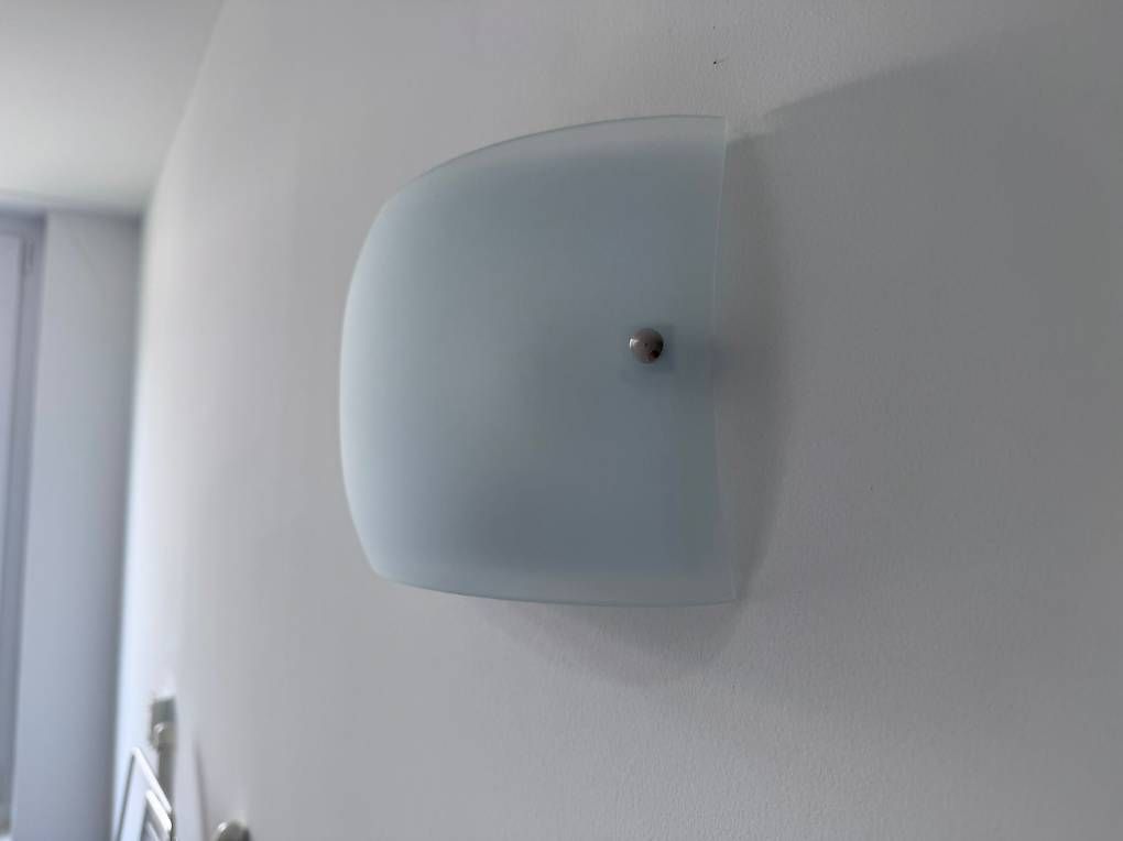 Lampade: 4 lampade da muro da regalare – Usato da Zürich venduto da zuHause75 4