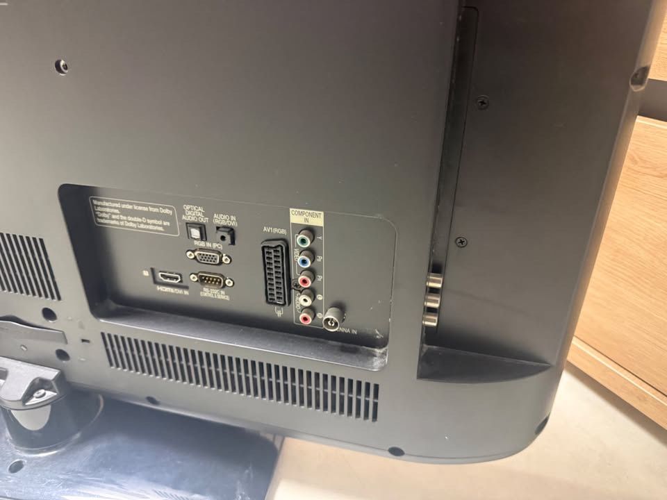 LG Televisori: LG TV 32" – Usato da Hausen AG venduto da piccadilly62 1