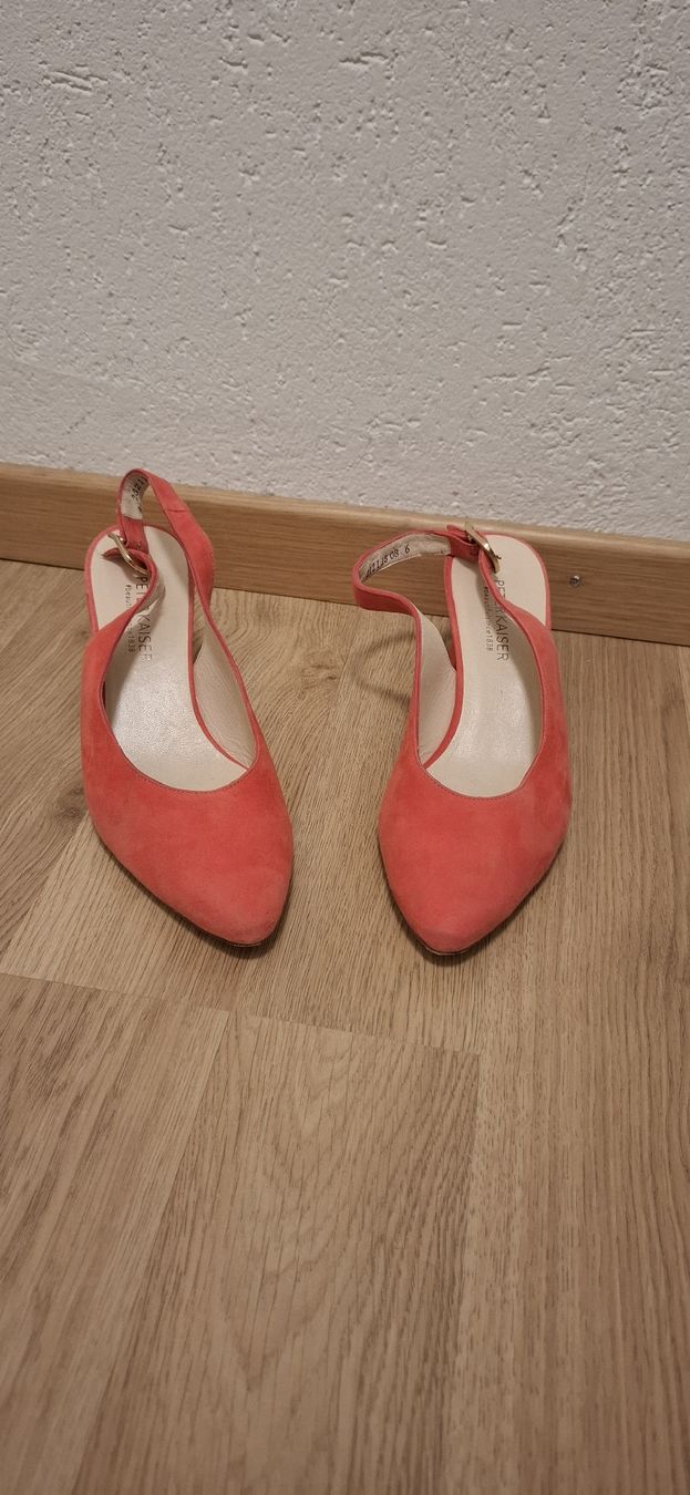 Kaiser Scarpe da donna: Peter Kaiser Pumps, Gr. 6, Wildleder, Koralle – Usato da Dietikon venduto da Miakitty 1