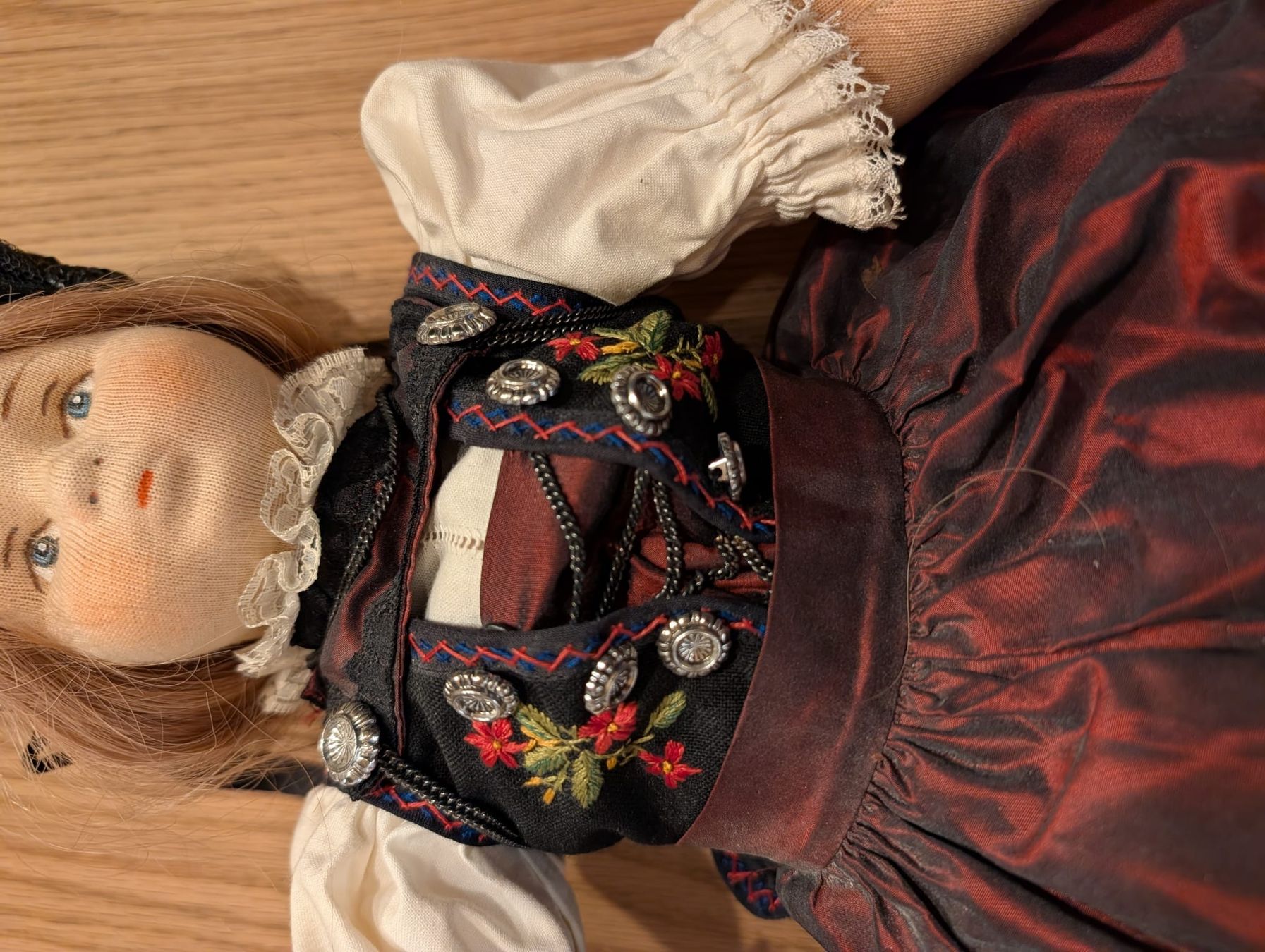 Figurines: sennenmädchen – D'occasion à Nesslau par Pastadu 1